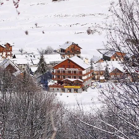 Logis Hotel Beausoleil 2*